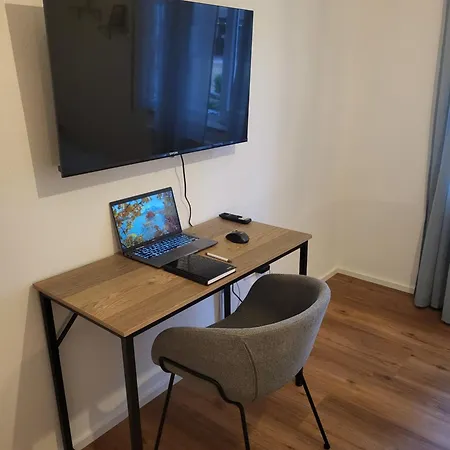 3br - Am Theater *